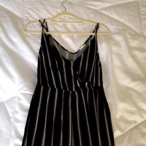 PACSUN JUMPSUIT SIZE S